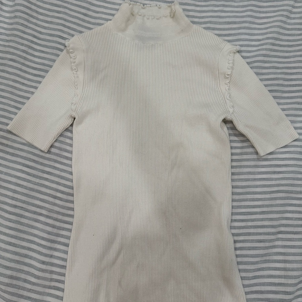 Laundry By Shelli Segal Cream Fitted Bodysuit with Mandarin Collar